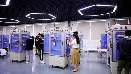 湖北科技职业学院 聚焦机电一体化 推动智能产线综合发展 教育咨询服务